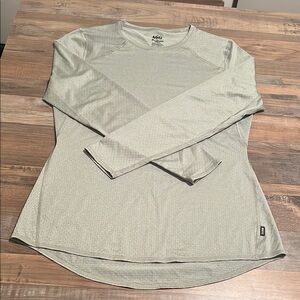 NWOT REI Green top